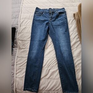 !IT Women's Denim Blue Jeans. Size 14  Helena High Rise Skinny